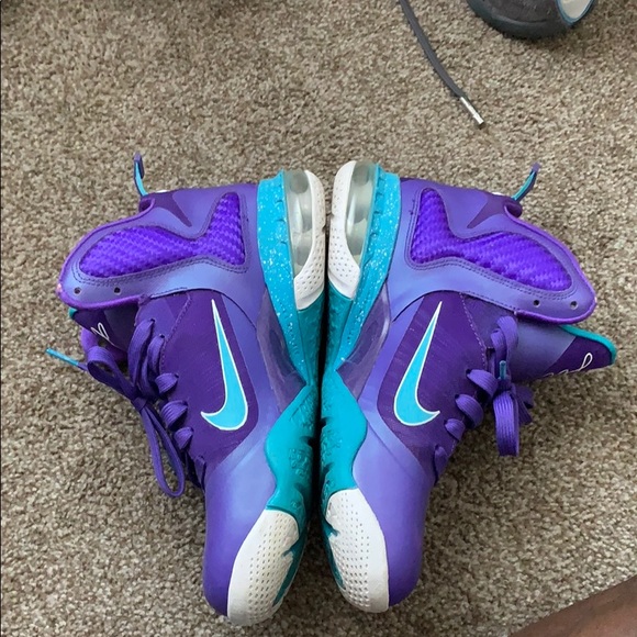 Lebron 9 - Picture 2 of 6